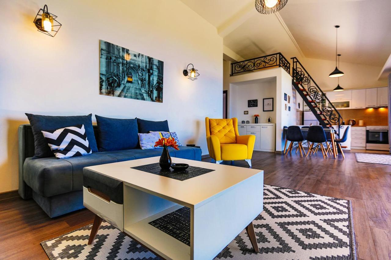 Apartmani Visum スヴェティ・ステファン エクステリア 写真